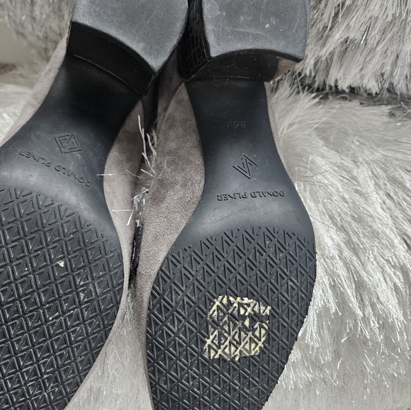 Barely worn Donald Pliner grey two tone with buckle/alligator style chunky heel - Picture 16 of 16